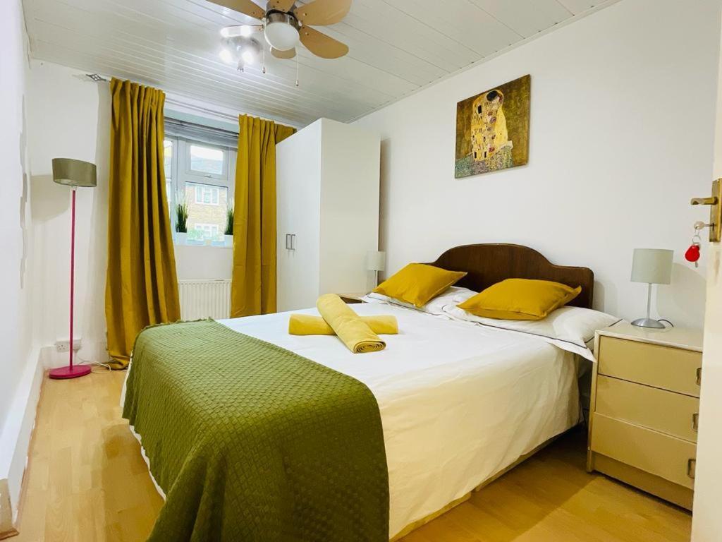 Cosy Flat Close To East Finchley Station Londres Extérieur photo